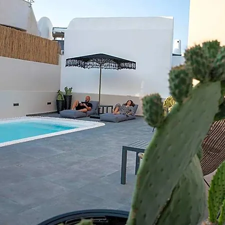 Aidani Luxurious